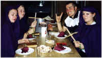 Bryllupsfest02-2.jpg (32518 byte)
